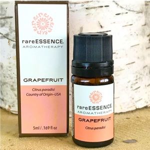 NIB rareESSENCE Aromatherapy Grapefruit Essential Oil , 5ml